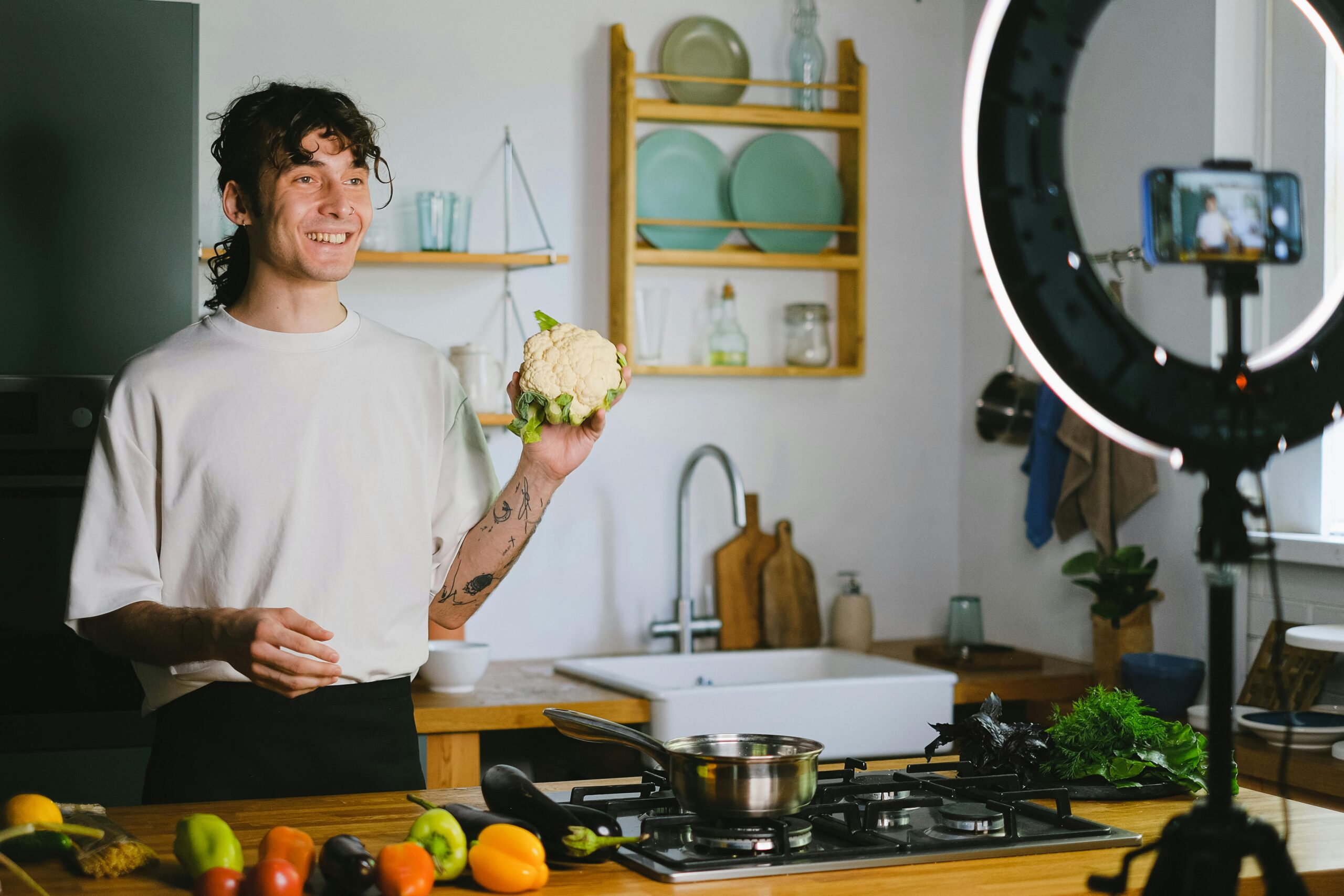 TikTok Food Trends: Latest Benchmark & Trends